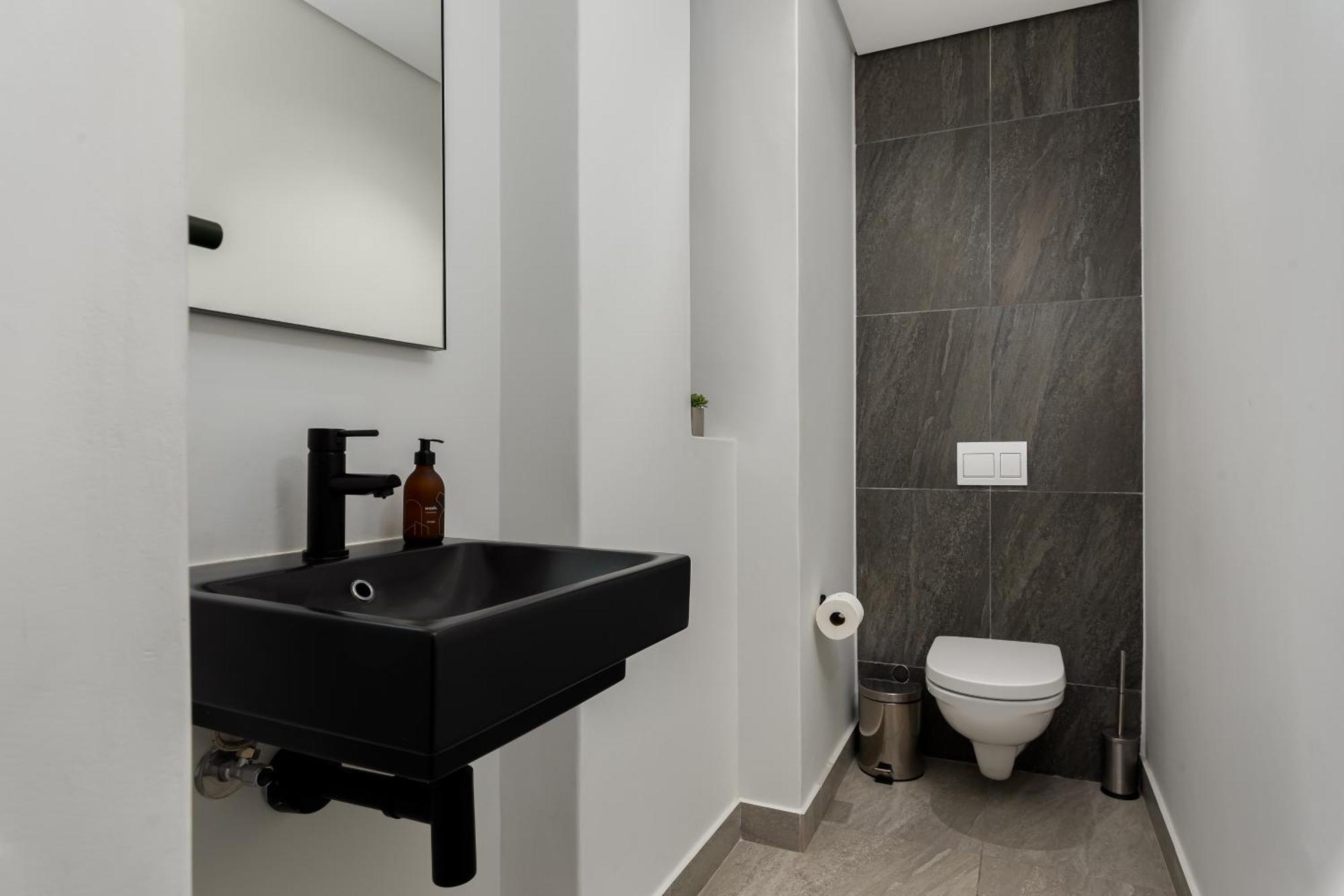 The Signature 603 Apartment Cape Town